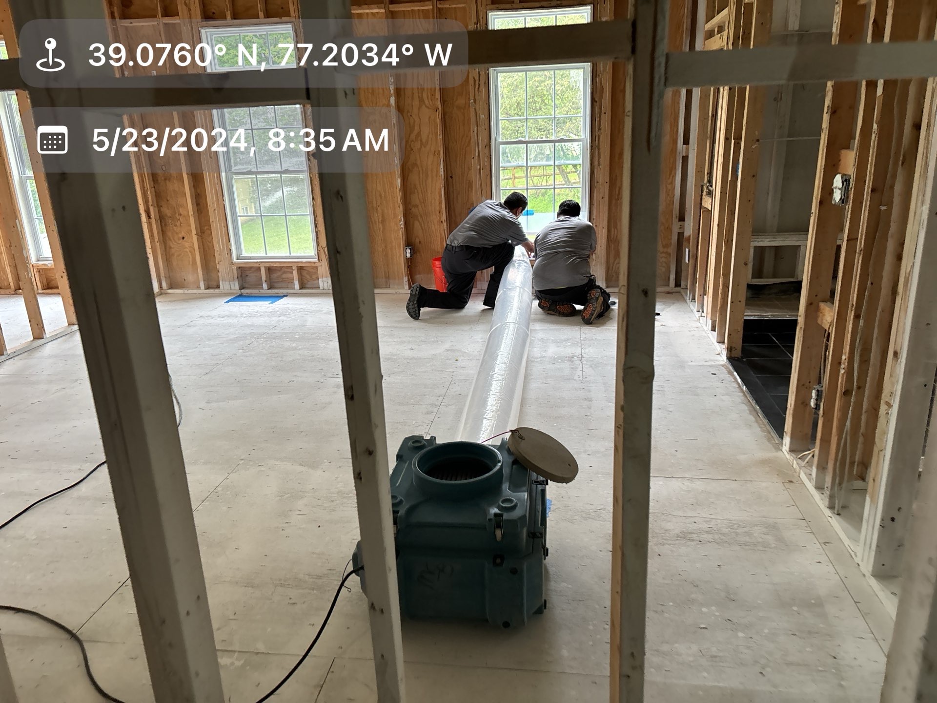 2024-05-23 12 35 27Z-lwj8kenlw3b70q2t