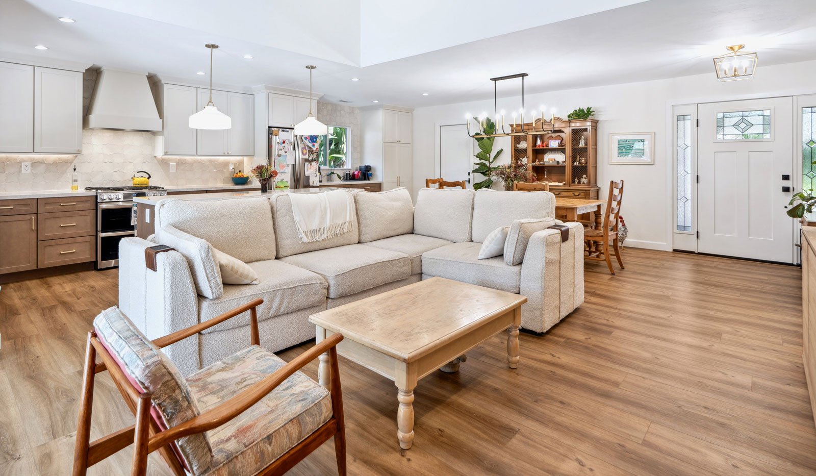 whole home remodeling poway livingroom 15_380
